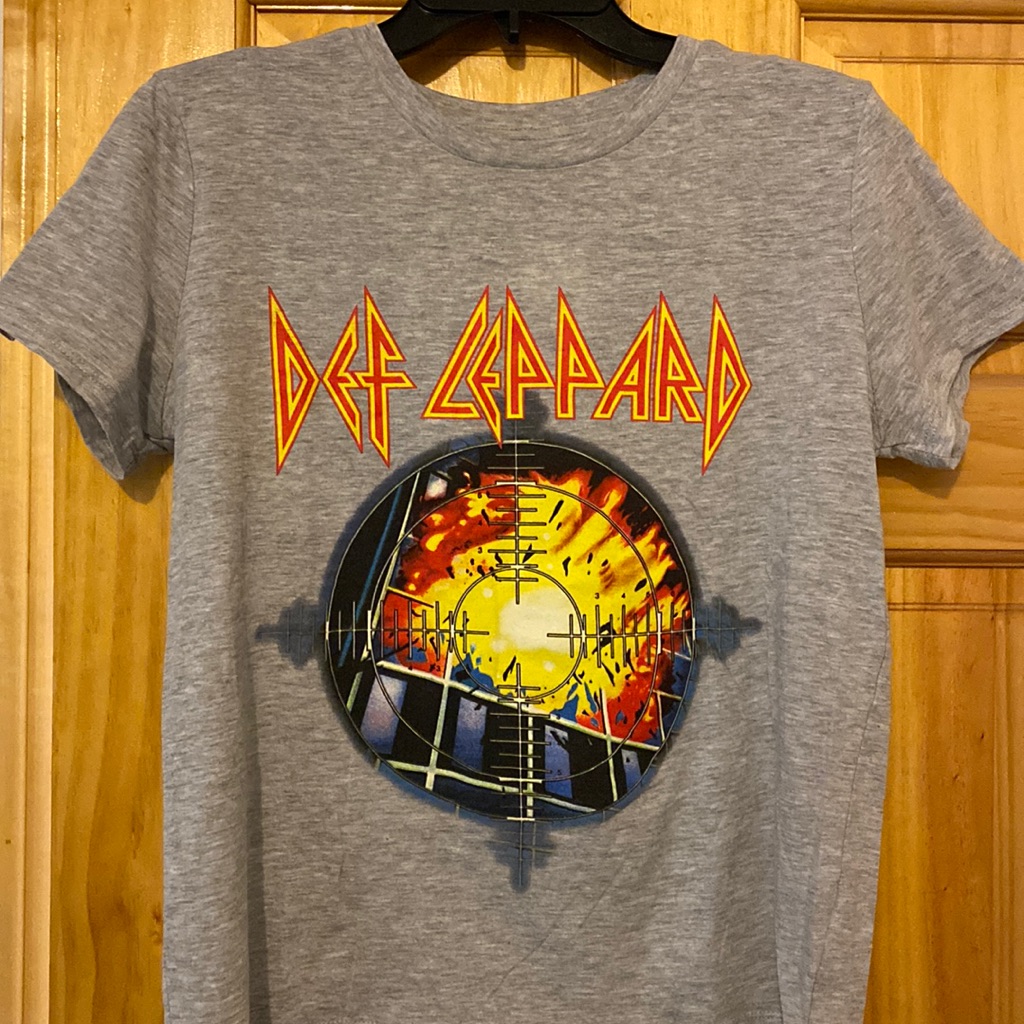 Def Leppard Cotton Stretch Blend Logo Tee Neverused